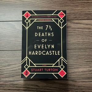 The 7.5 deaths of Evelyn Hardcastle
